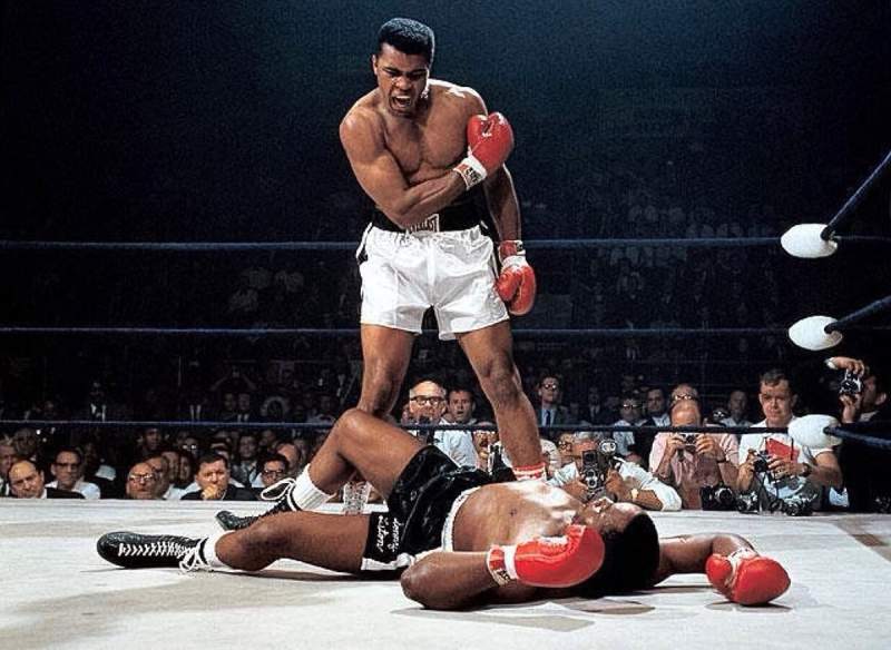 A los 74 años muere Mohamed Ali, el más grande boxeador