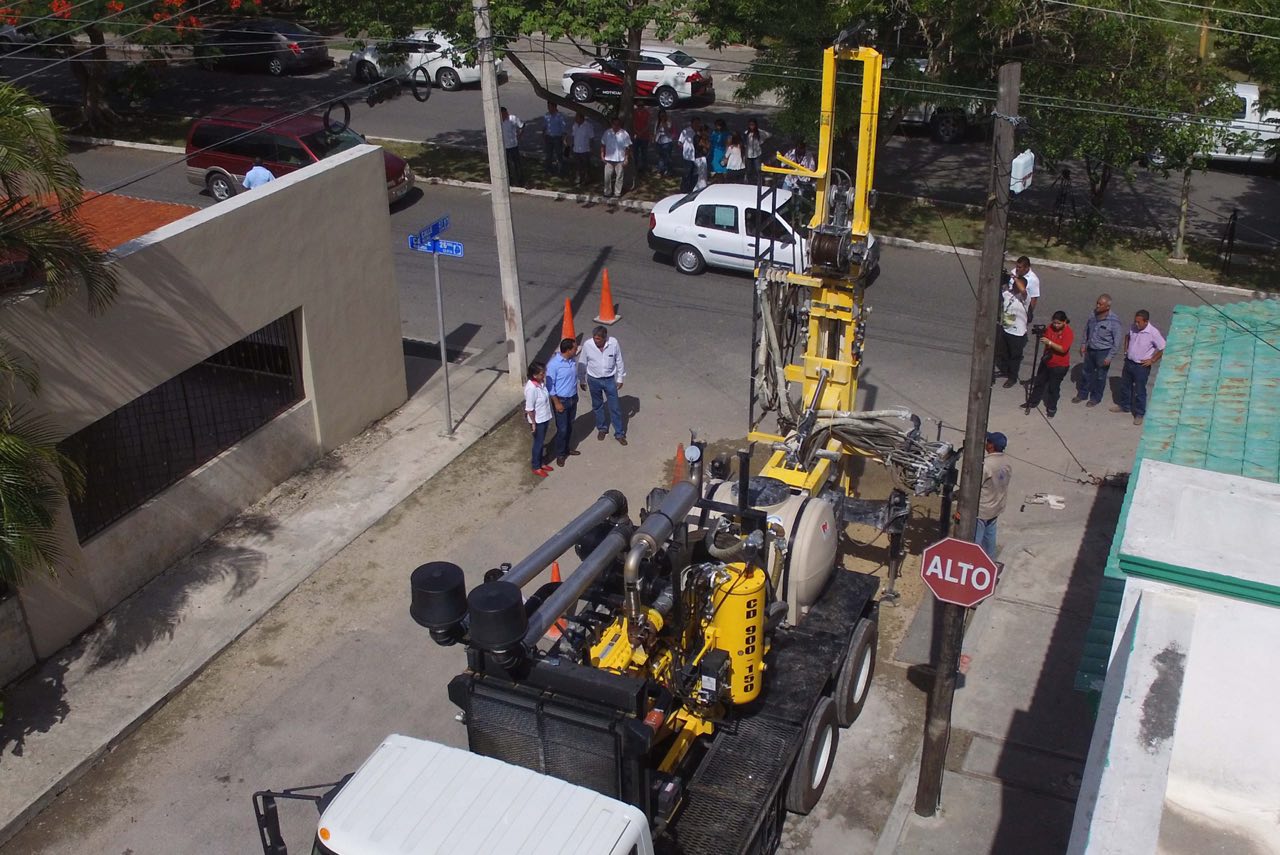 Supervisa Vila construcción de nuevos pozos pluviales