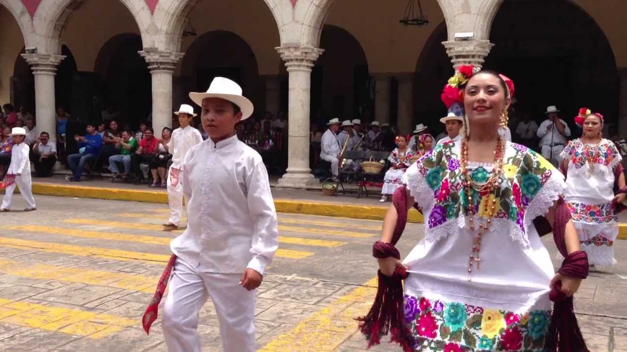 Llevan a China cultura yucateca con jarana y comida