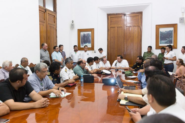 Vigilancia permanente ante amenaza de ciclón