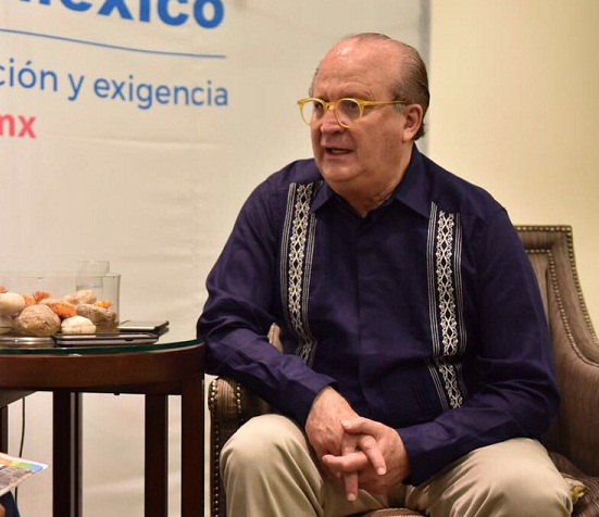 Gobernador de Morelos reconoce seguridad y avance económico de Yucatán