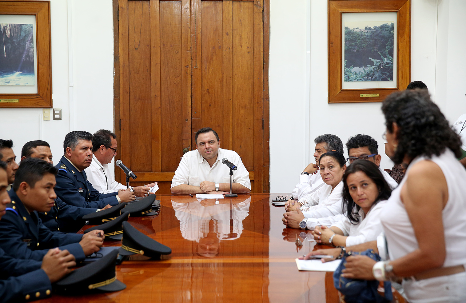 La Agustín Vadillo y la Normal ganan concurso de contingentes revolucionarios