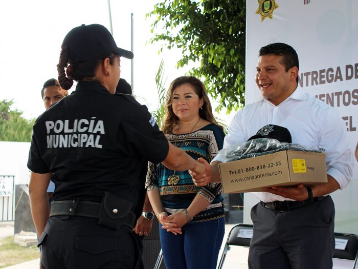 Anuncian aumento salarial para policías de Kanasín