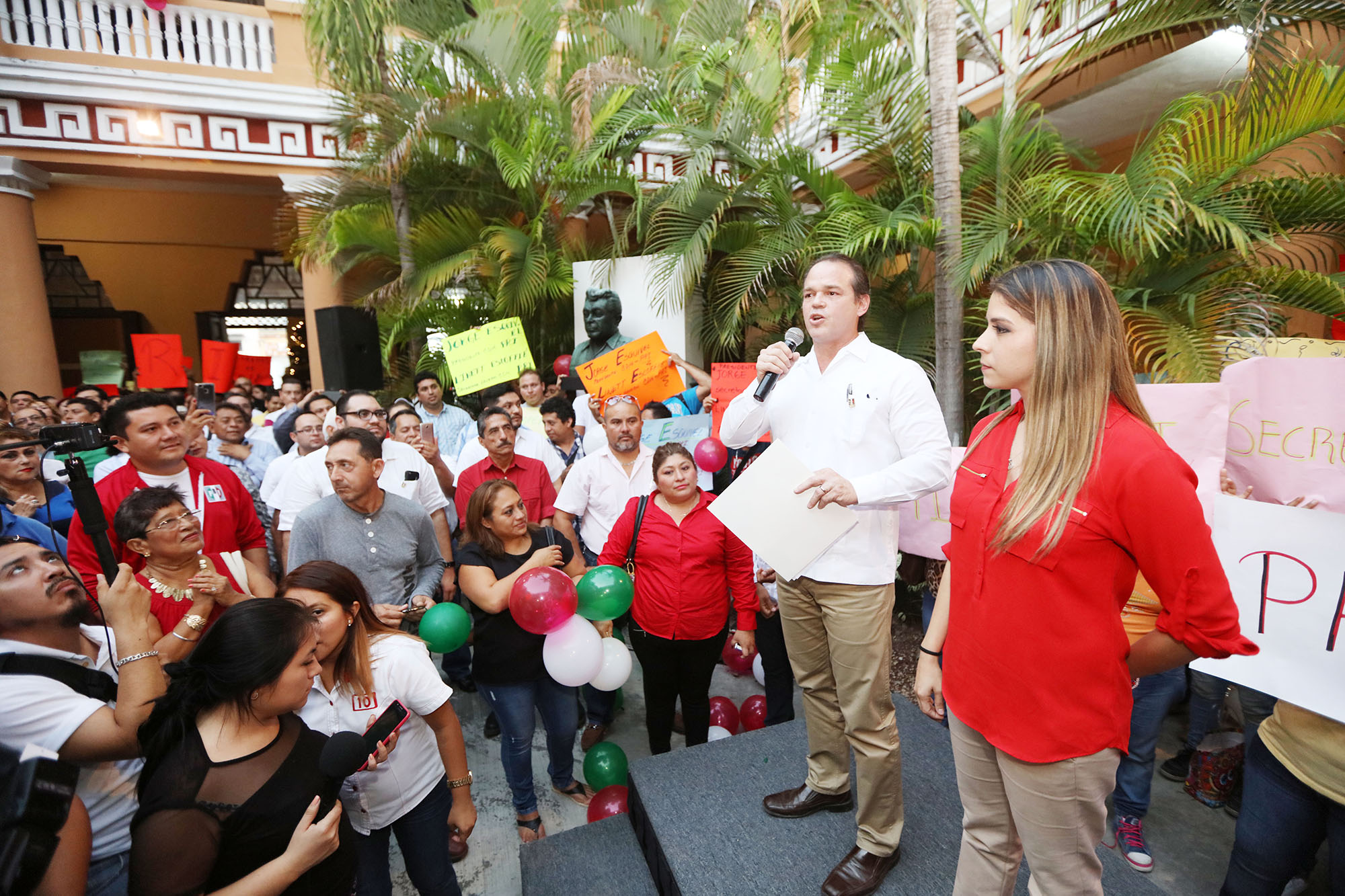 Avalan registro de Jorge Esquivel para dirigir el PRI en Mérida