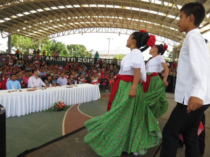 Que esta Navidad una a las familias: deseo de Ramírez Marín