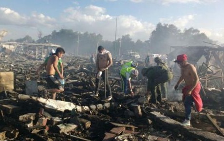 Dicen que cárteles quemaron San Pablito por no pagar derecho de piso