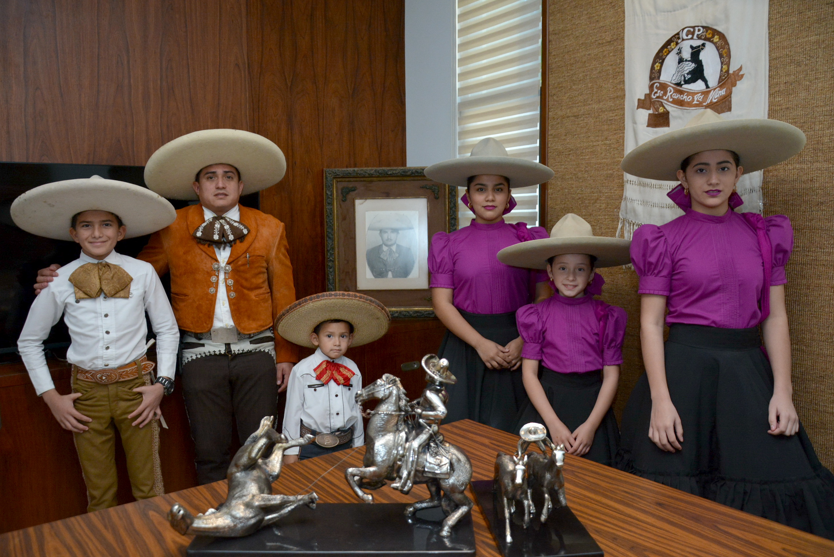 Presentan torneo de charrería ‘Don Carlos Arturo Pérez Méndez’,