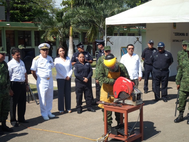 Militares destruyen armas aseguradas en Yucatán