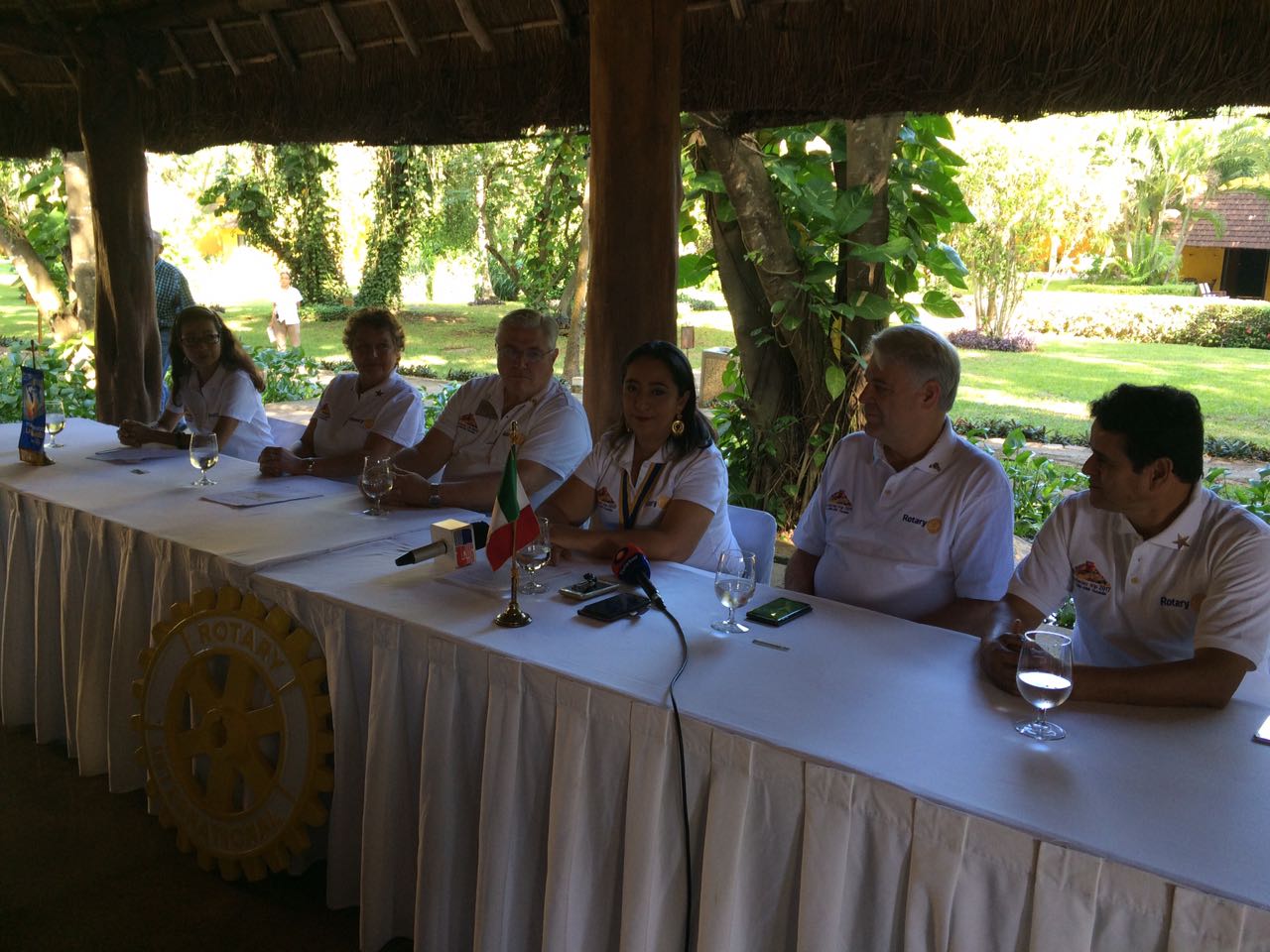 Rotarios de California apoyan proyectos sustentables en Yucatán