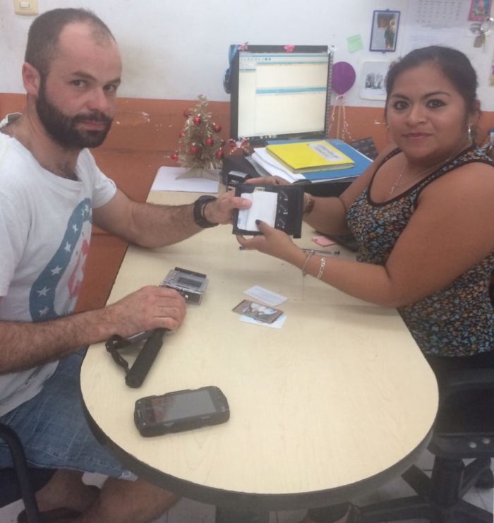 Devuelven dinero que turista francés perdió en el Centro de Mérida