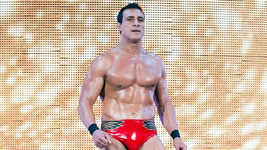 Alberto del Río se da de golpes con su hermano en la cárcel