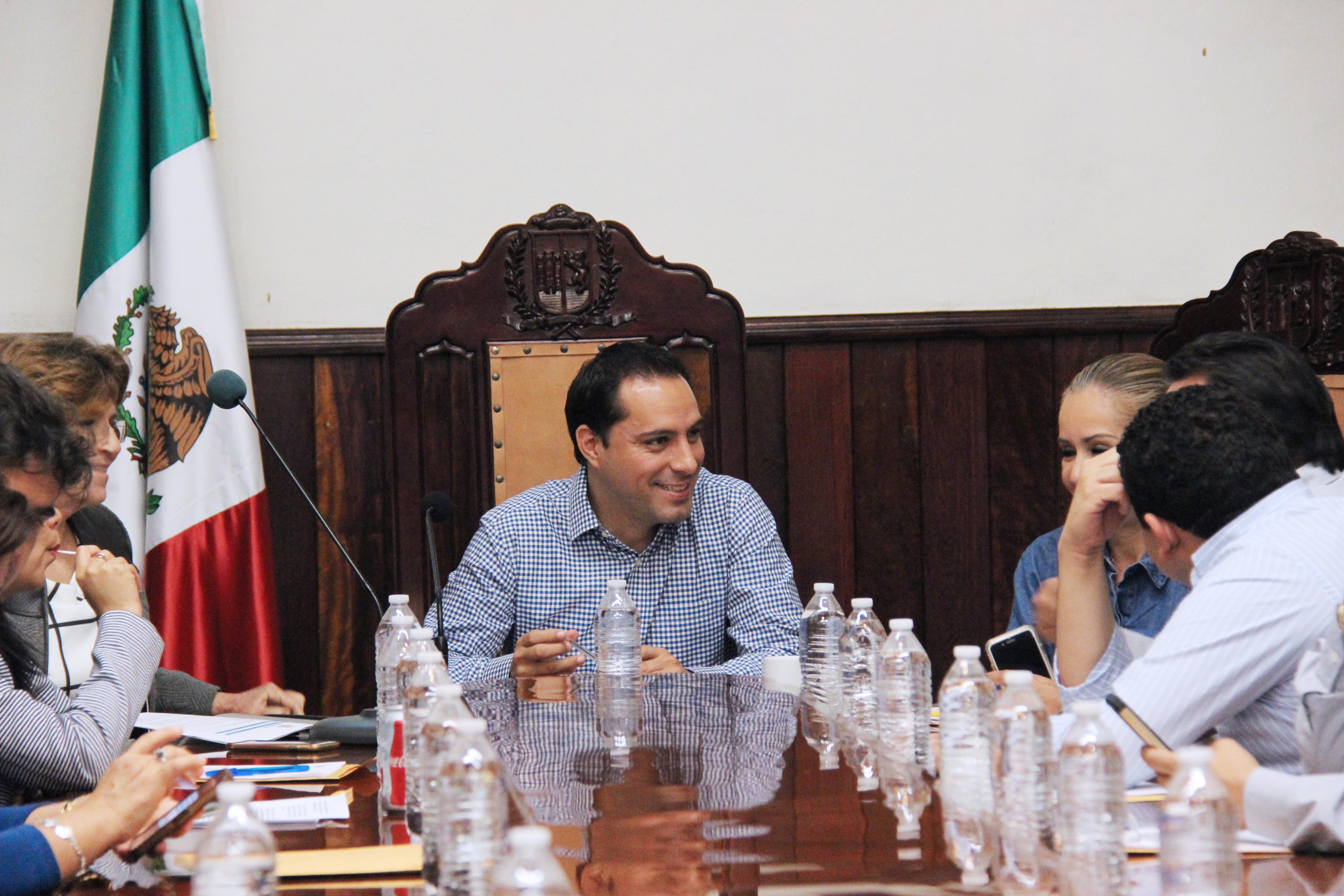 Cambios y enroques en el Ayuntamiento de Mérida