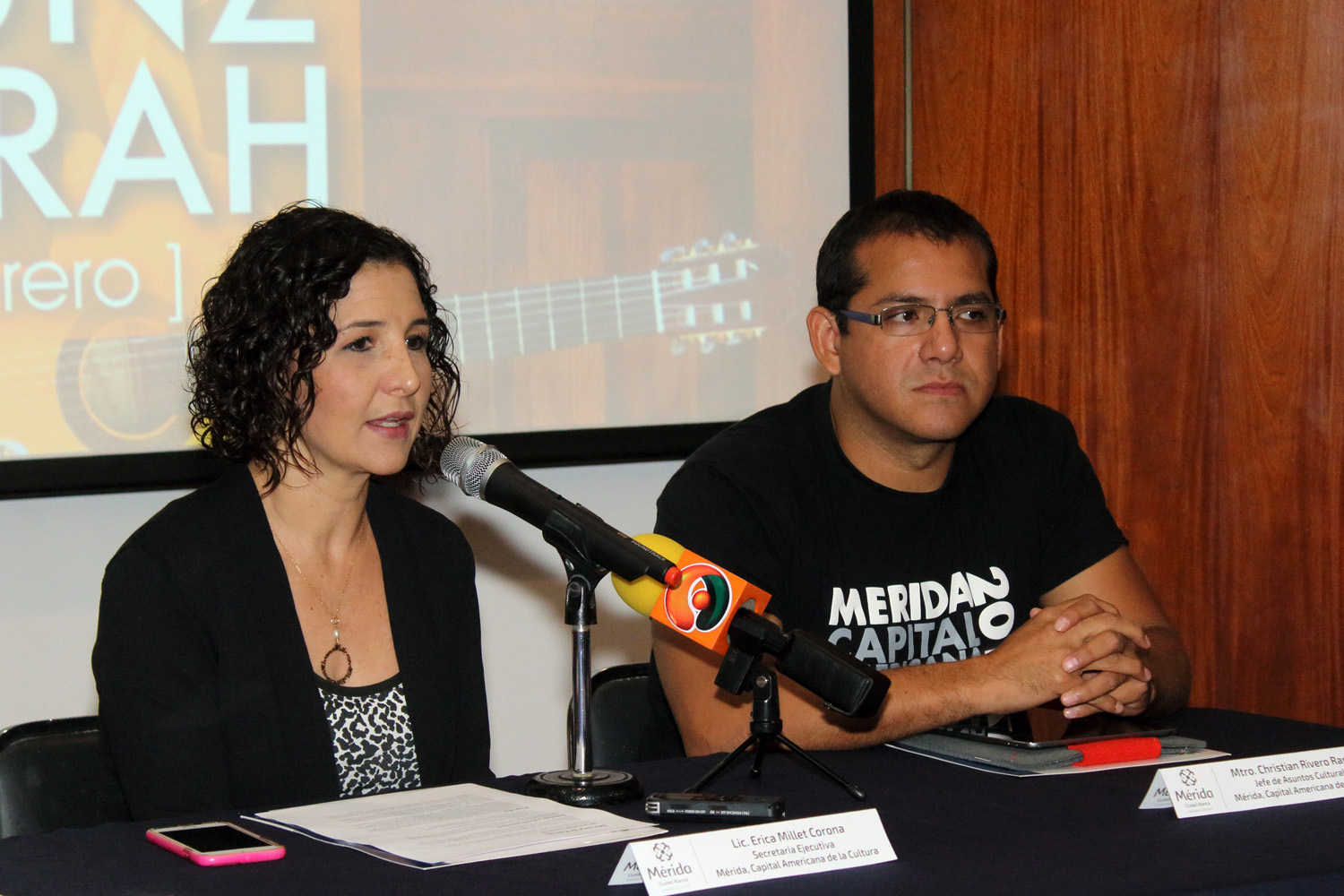 Strunz & Farah, virtuosos de la guitarra en el Peón Contreras