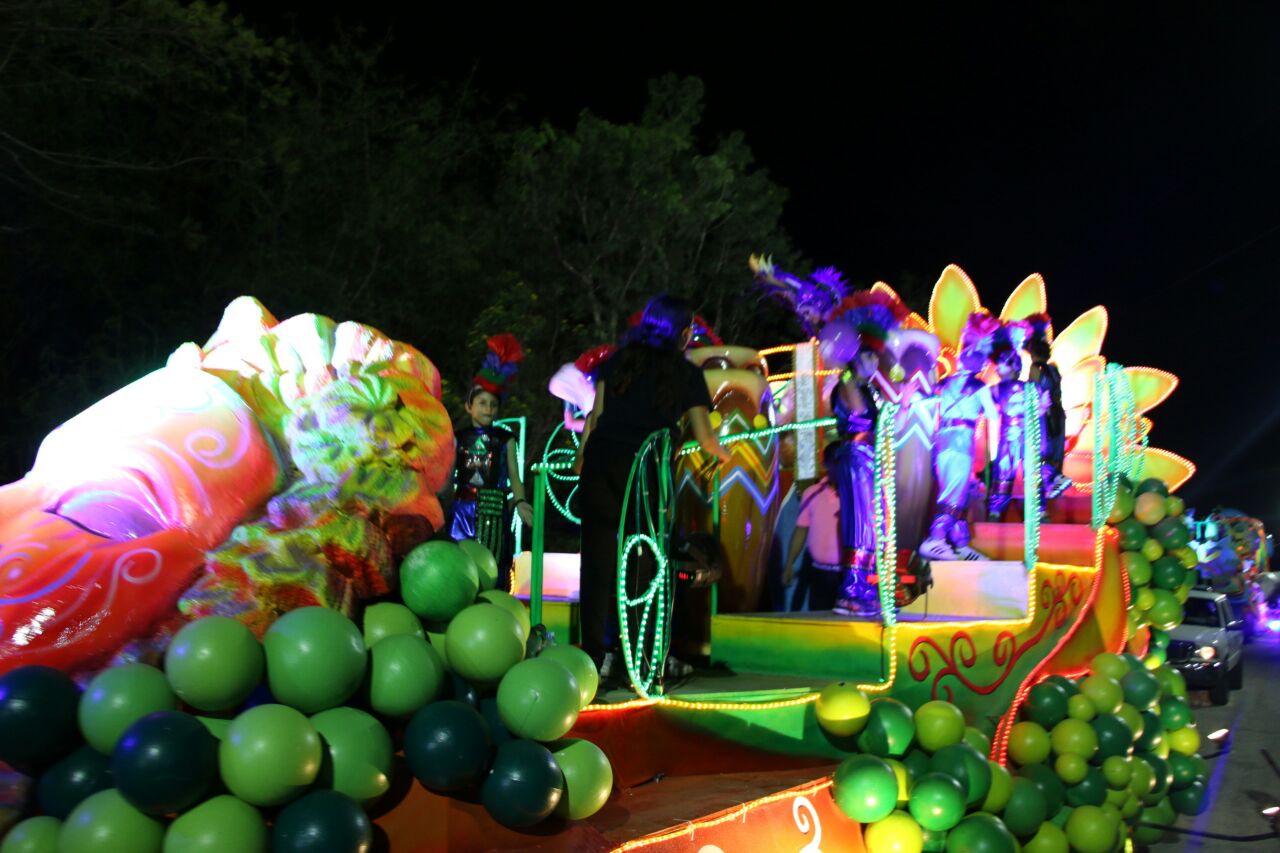 Comienza el sábado de fantasía en Plaza Carnaval 2017