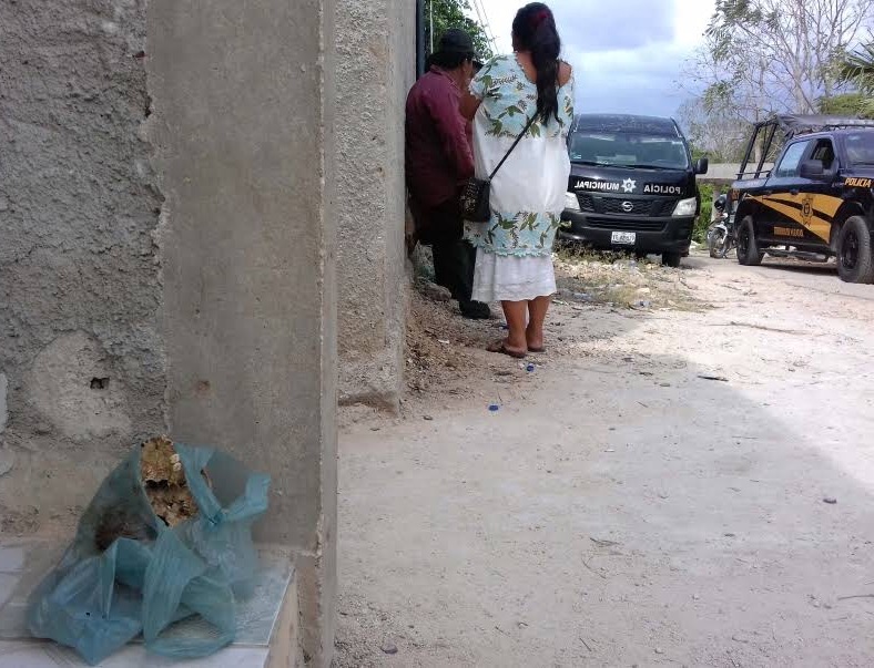 Desentierra a su consuegra y la tira en casa de su yerno