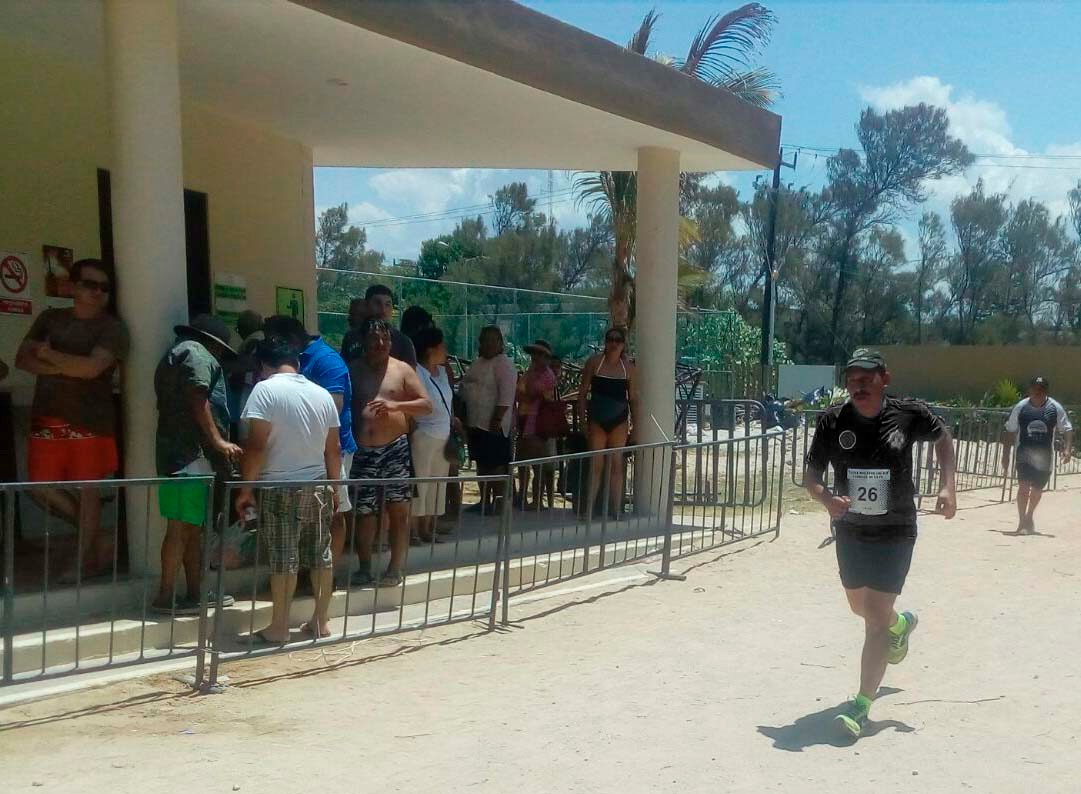 Policía de la SSP corre ultramaratón de 120 kilómetros