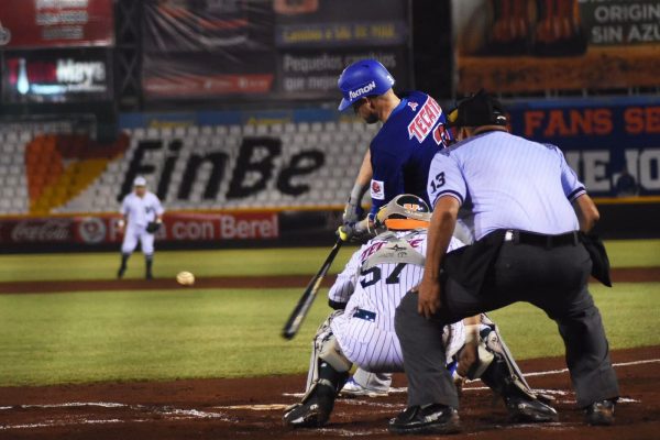 Los Acereros dan el primer golpe en el Kukulcán Alamo