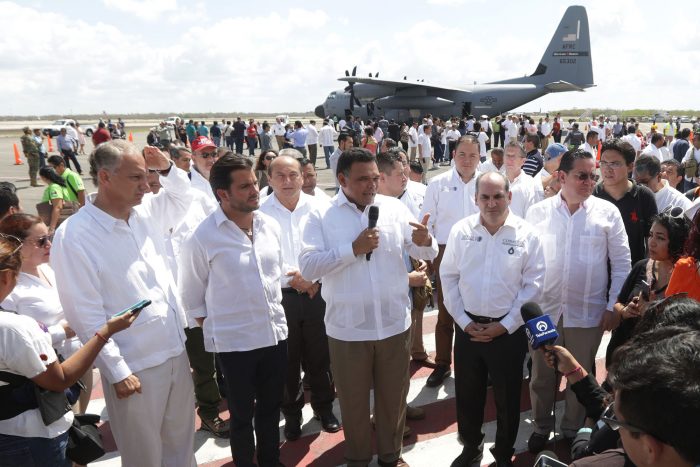 Arriba a Yucatán el avión cazahuracanes