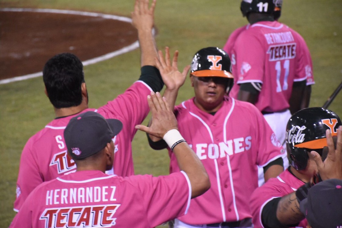 Leones vienen de atrás y vencen al Águila de Veracruz