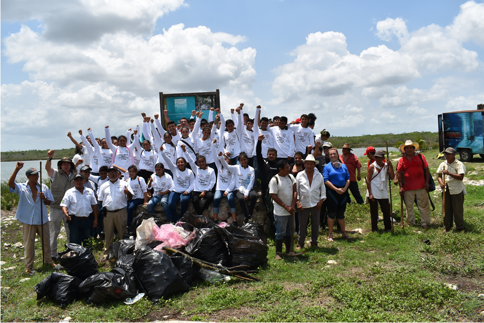 Saneamiento y reforestación, en Reserva Estatal Lagunas de Yalahau