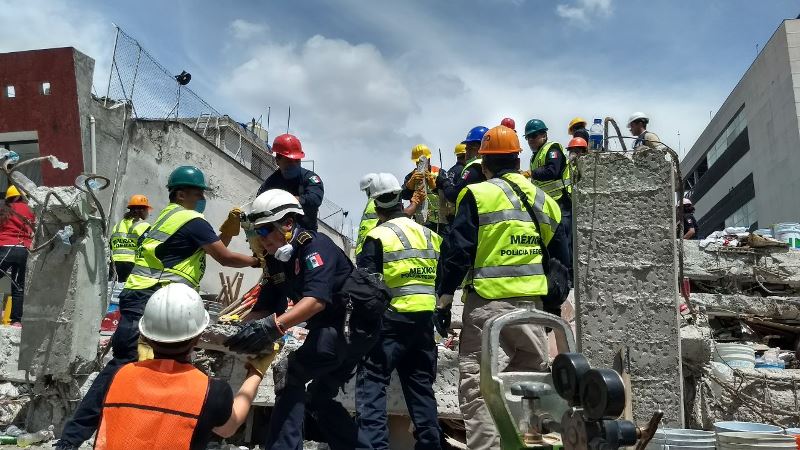 Loable labor de brigada de Yucatán en zonas afectadas por sismo