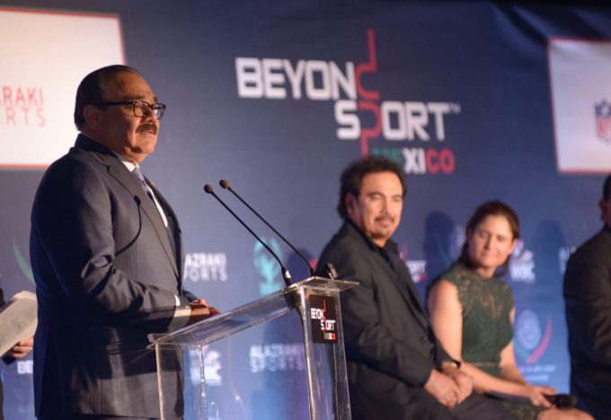 Ramírez Marín entrega el premio Beyond Sport México