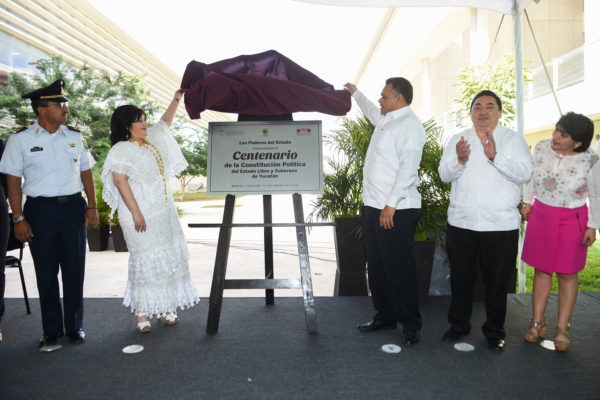 Conmemoran Centenario de la Constitución de Yucatán