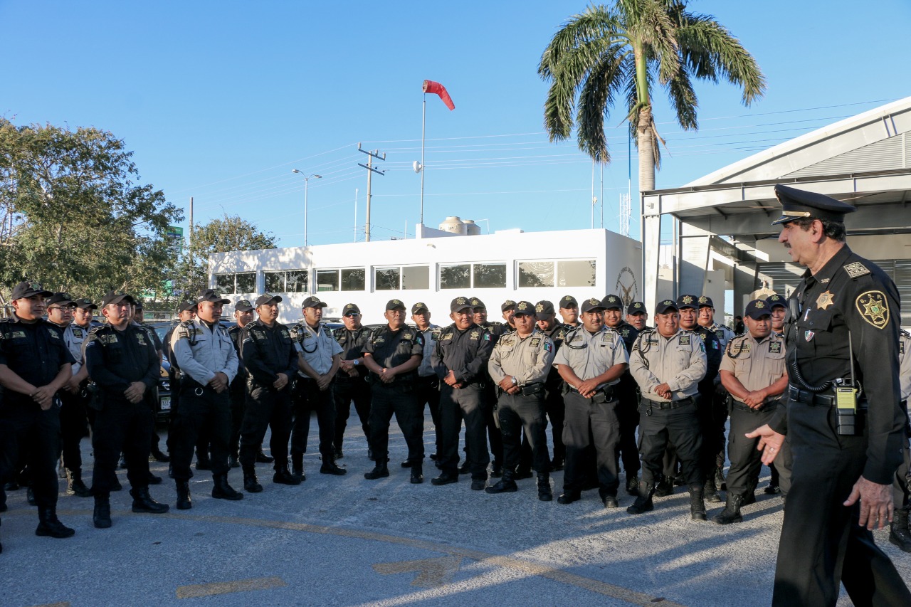 Anuncia Saidén más policías para Mérida