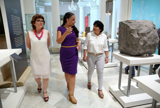 Mujeres yucatecas, preponderantes en la transformación de la sociedad