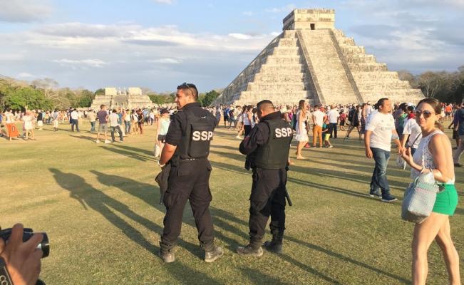 Ocho detenidos por ingresar con droga a Chichén Itzá