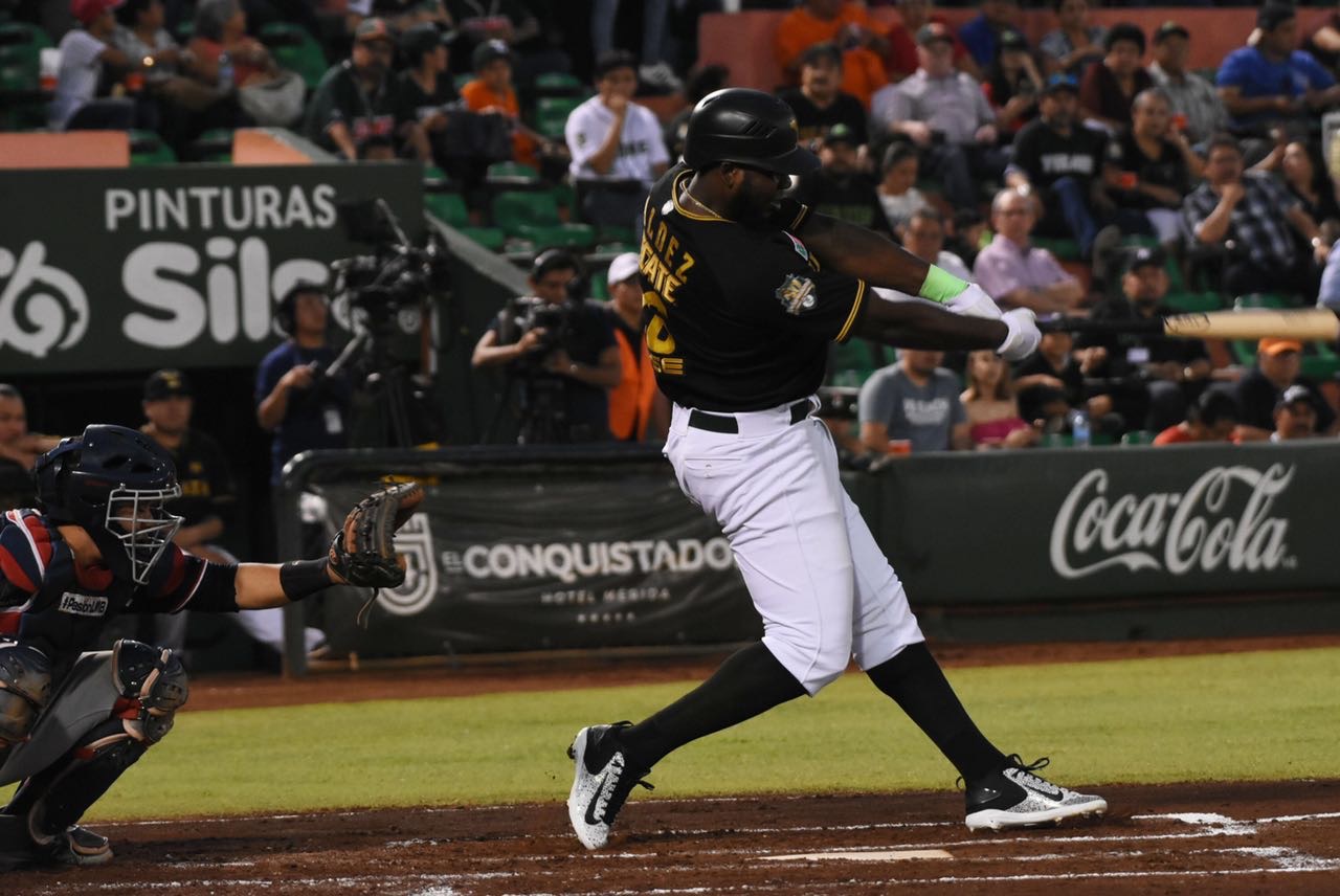 Grand Slam de Juárez le da el triunfo a Leones