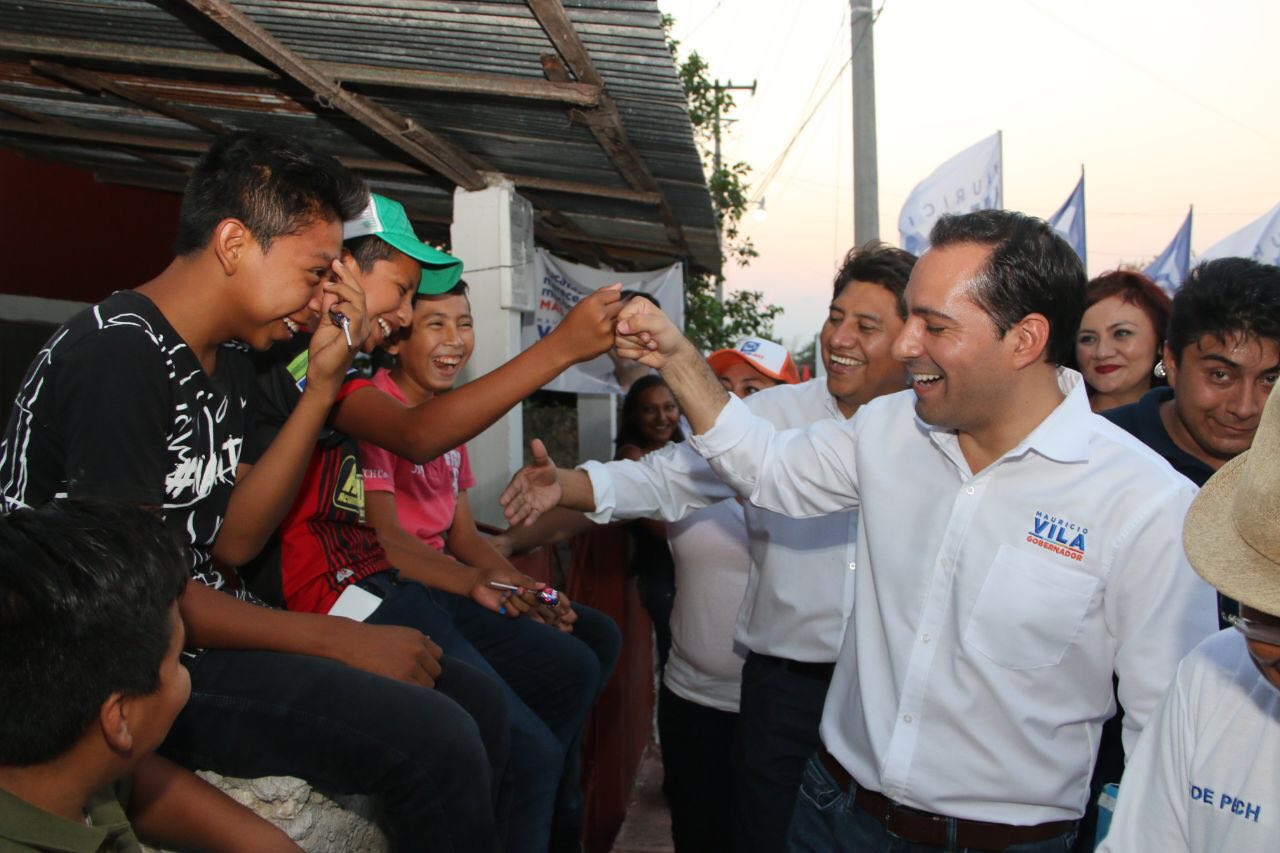 Como nunca antes, los yucatecos tendrán servicios médicos de calidad: Vila Dosal