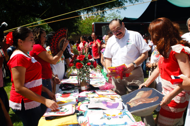 La gran apuesta es por las mujeres de Yucatán, afirma Ramírez Marín