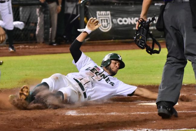 Leones da su primer rugido en los Playoffs