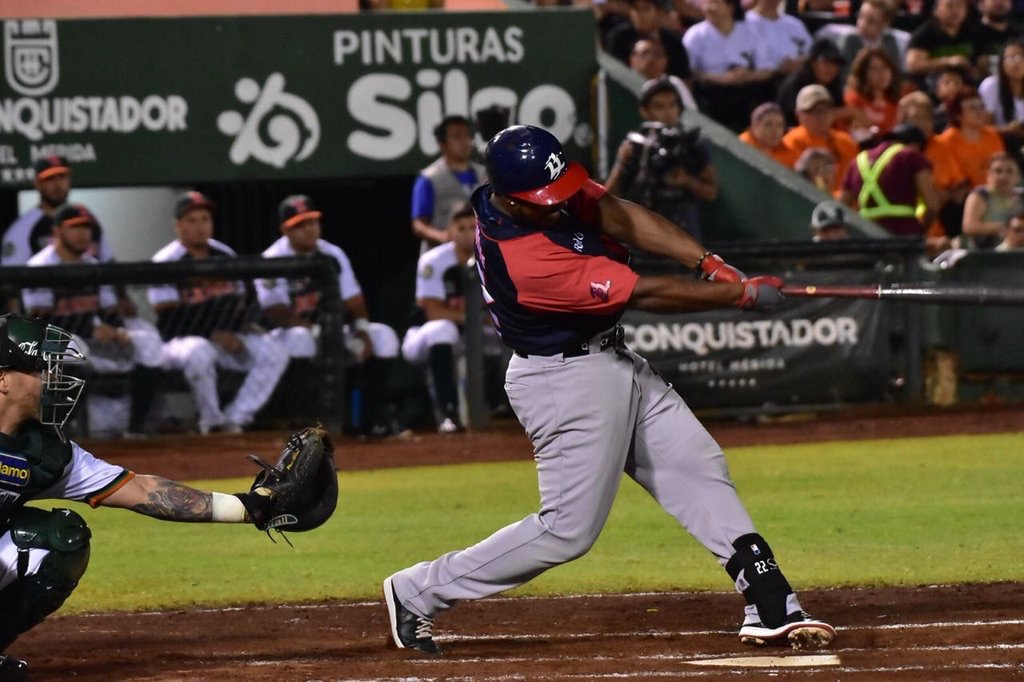 Bravos derrota a los Leones y nivela la serie