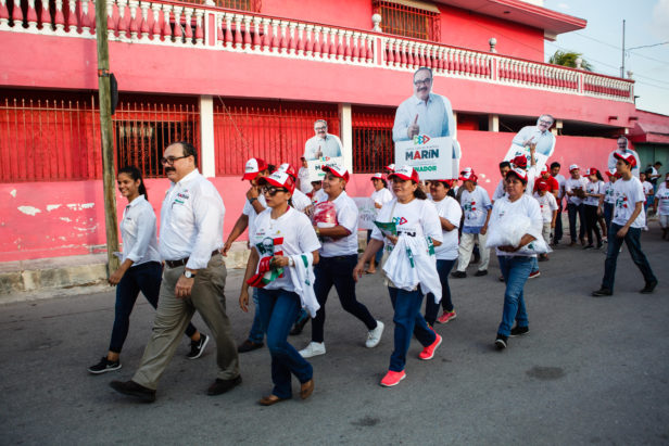 Más vecinos de Mérida le abren sus puertas a Ramírez Marín