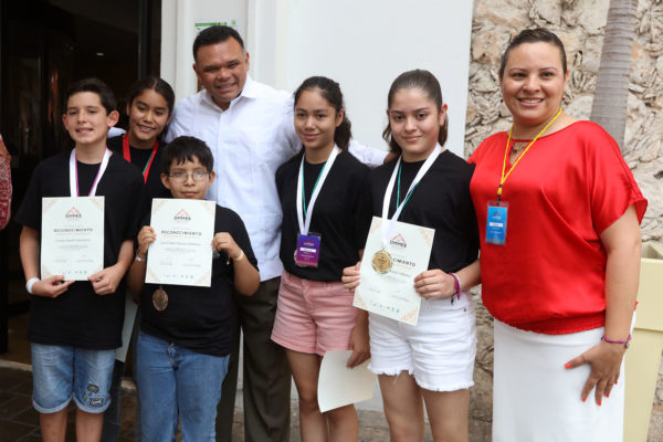 Estudiantado yucateco destaca en matemáticas