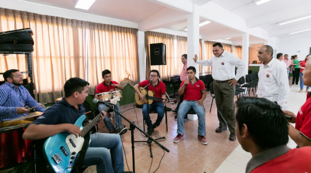 En Yucatán se trabaja para tener escuelas seguras