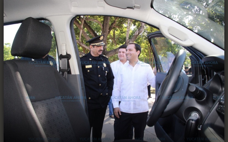 Mauricio Vila presenta su gabinete; se queda Saidén