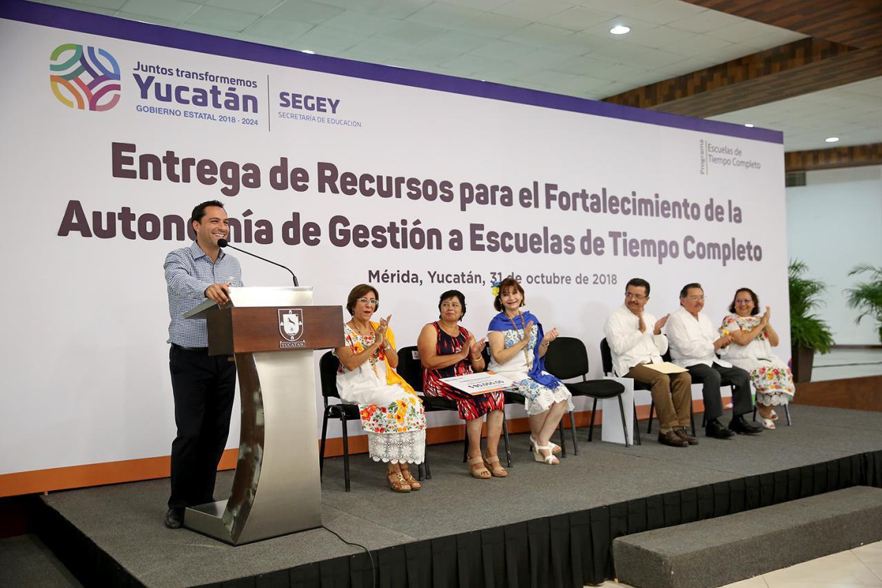 Mayor impulso a Escuelas de Tiempo Completo de Yucatán