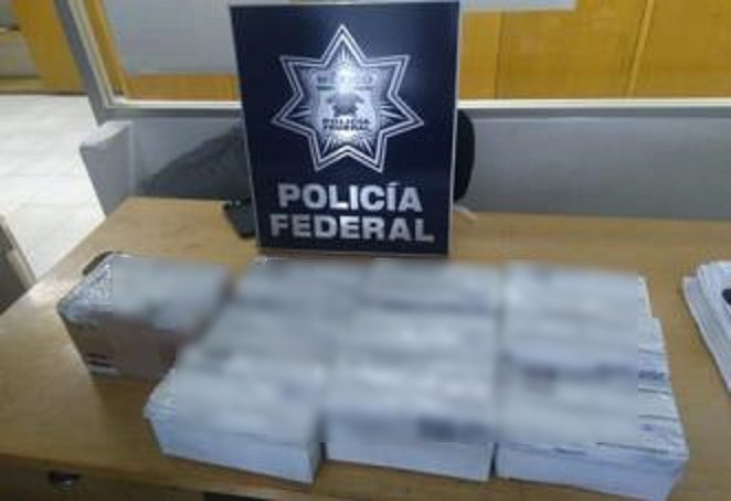 Aseguran en el aeropuerto 17 mil pastillas controladas