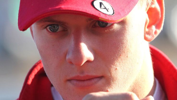 Hijo de Schumacher entra a la academia de pilotos de Ferrari