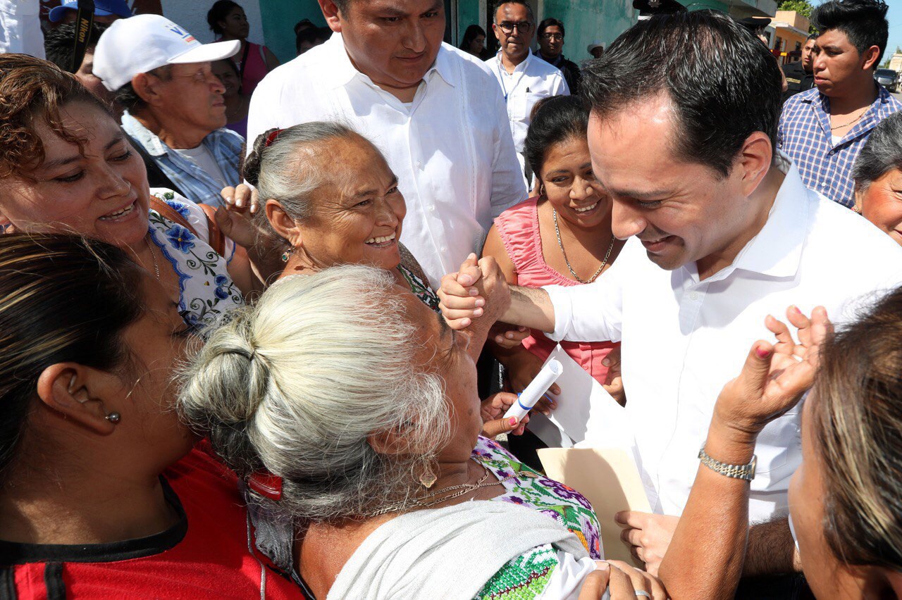 Mauricio Vila presenta innovadoras iniciativas legales en favor de las mujeres yucatecas