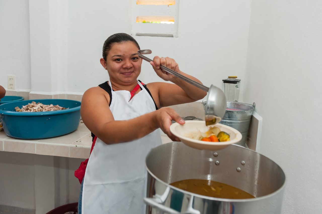 Al rescate de platillos regionales, para promover una alimentación saludable