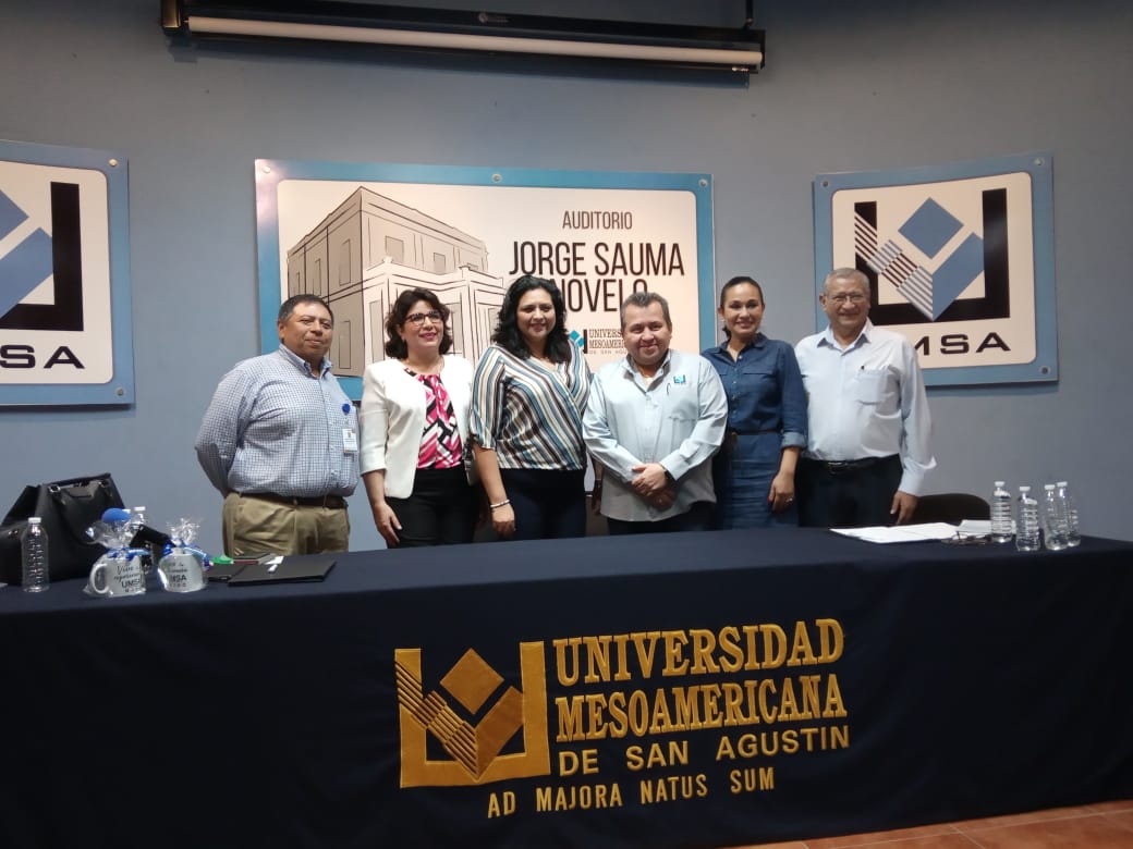 Alumnos de la San Agustín podrán hacer su servicio social en la Contraloría