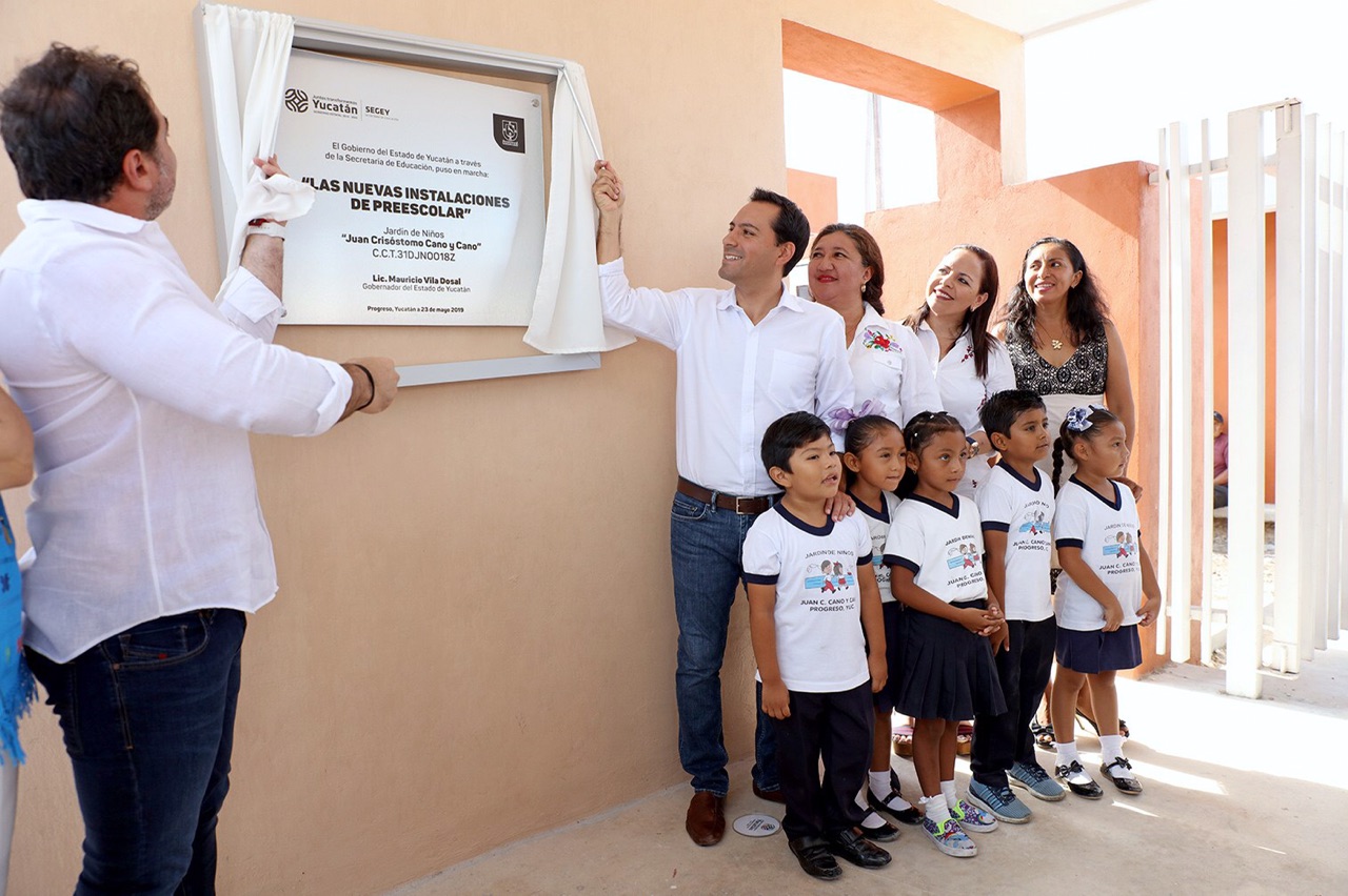 Mauricio Vila inaugura jardín de niños en Progreso