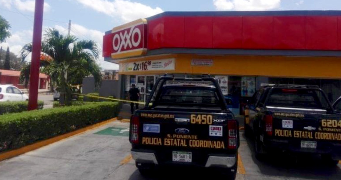 Asaltan Oxxo al «estílo Cancún»