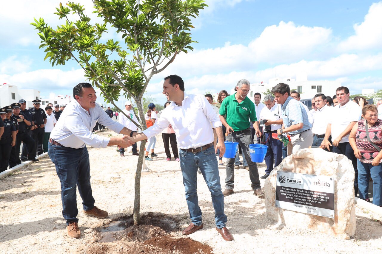 Mauricio Vila pone en marcha el proyecto de reforestación en Mérida