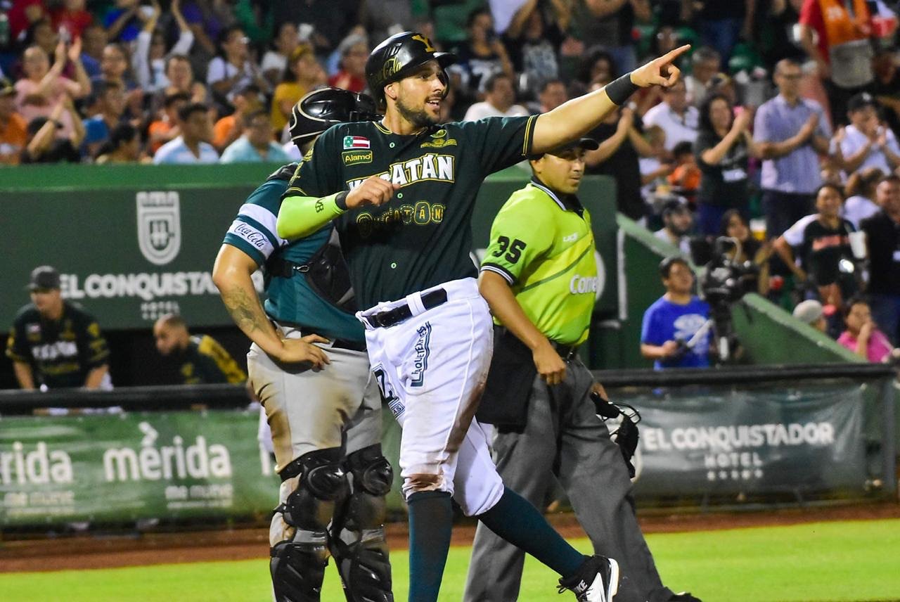 Leones supera 3-2 a Saraperos y se lleva la serie