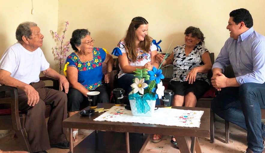 Cecilia Patrón arranca su campaña de la mano de los militantes de Mérida